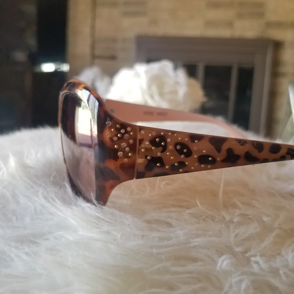 Women’s Nine West Brown Tortoise Sunglasses NEW